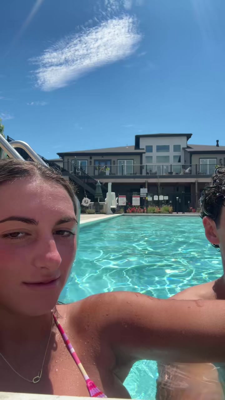 @taliaskye_
