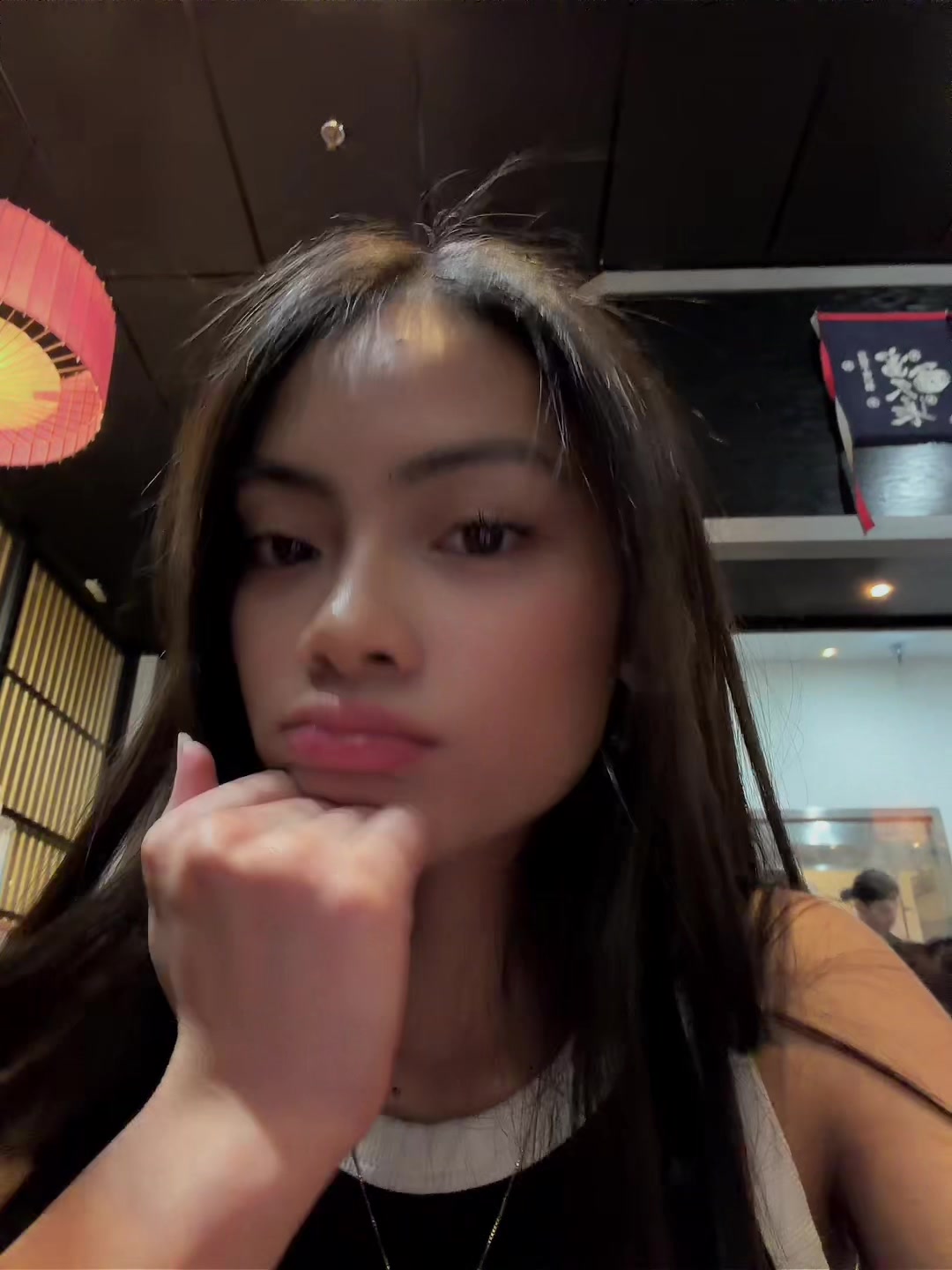 @Z.