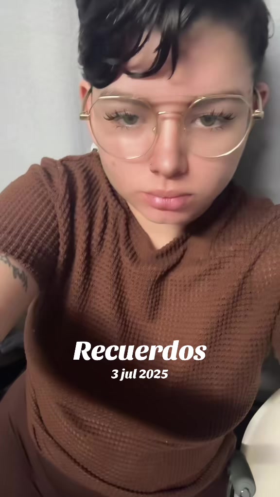@Ash Gonz&aacute;lez 🏳️&zwj;🌈