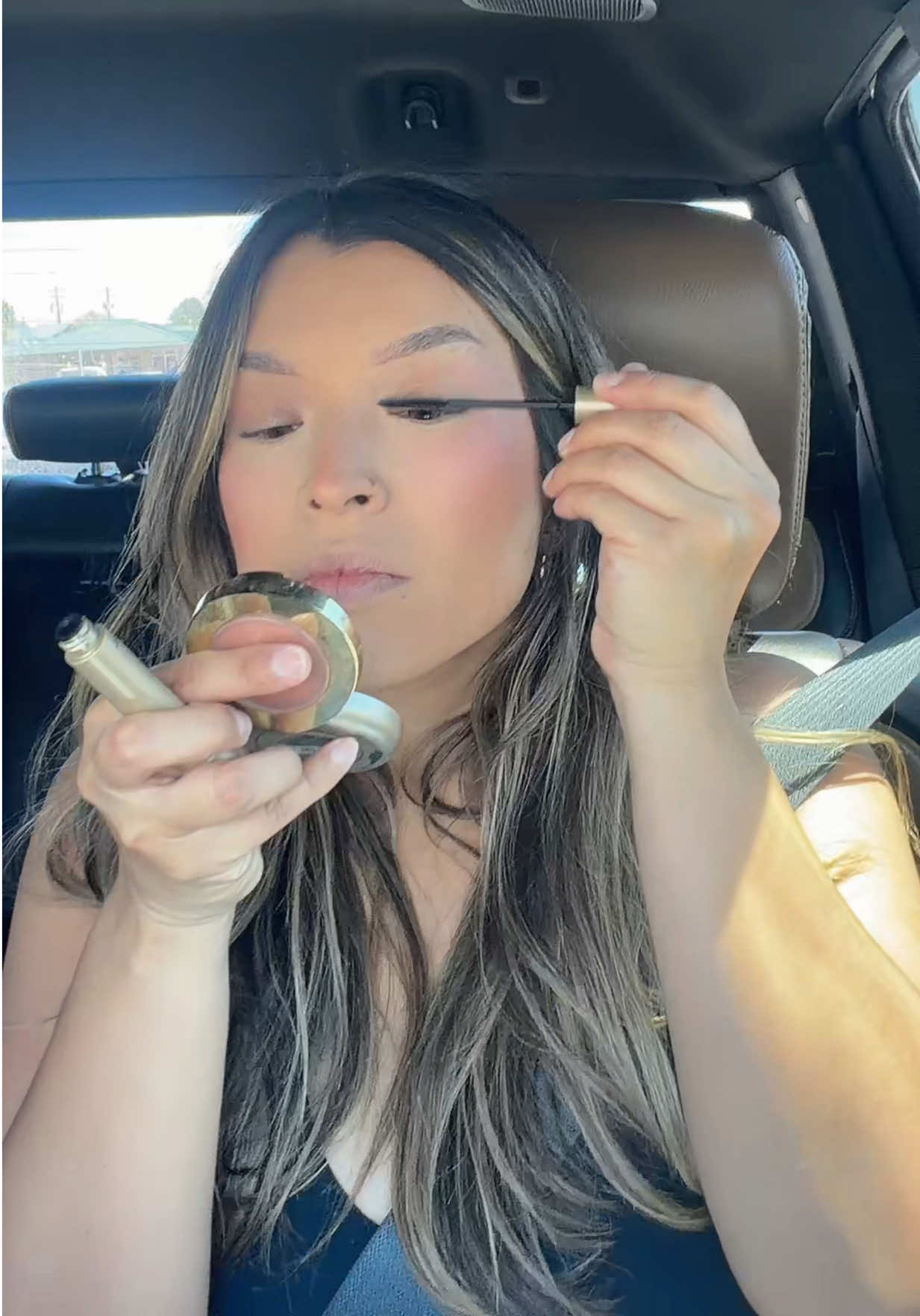 @Ella