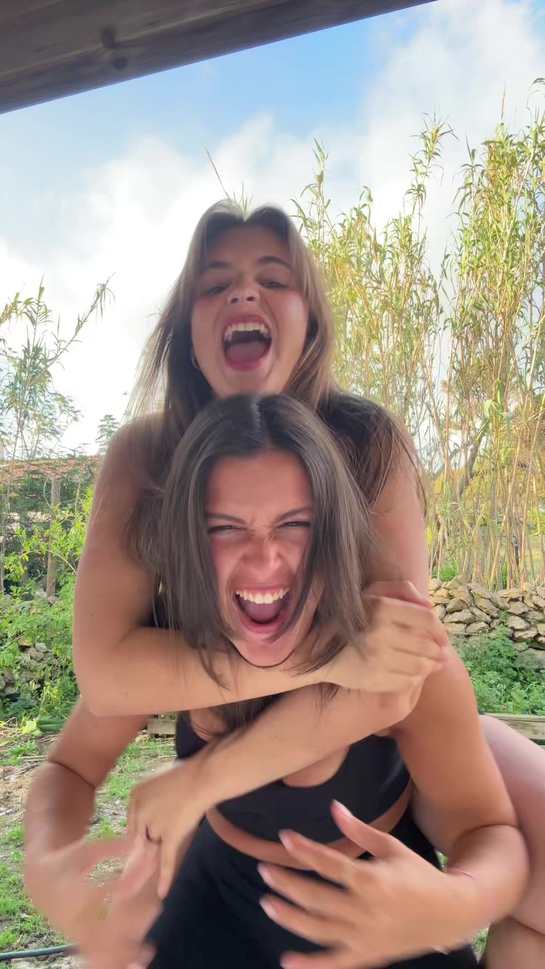 @Mariananldcm