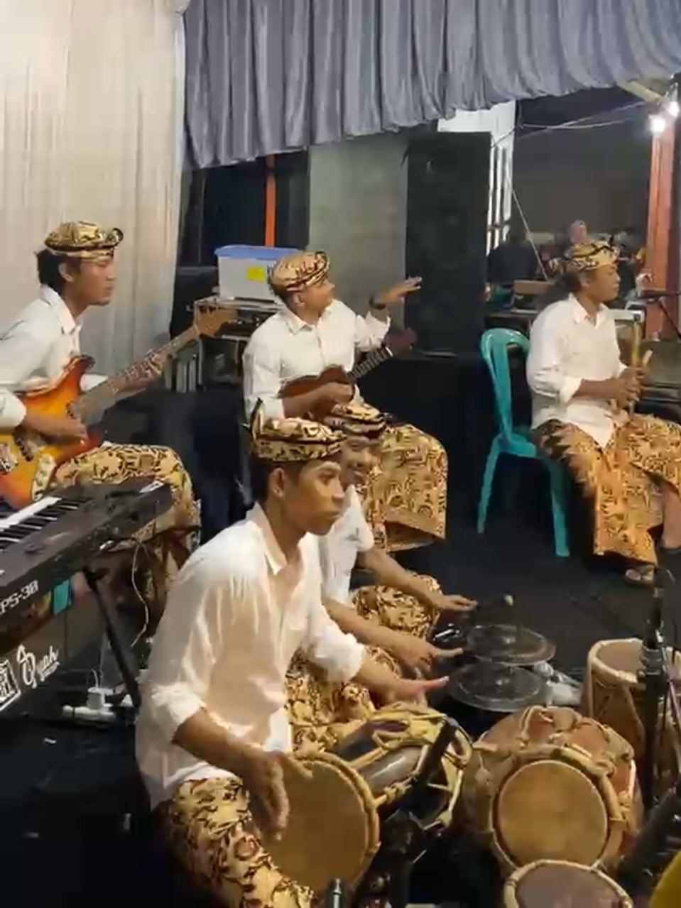 @wanter ethnic collaboration