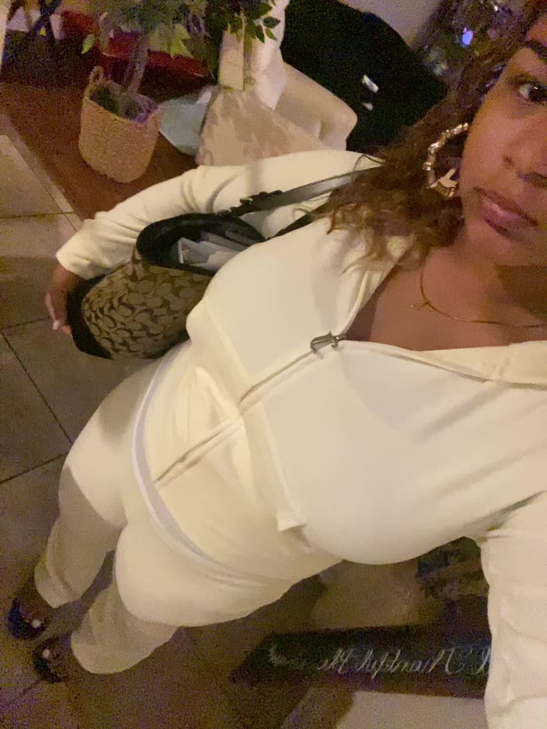 @l ʚɞ