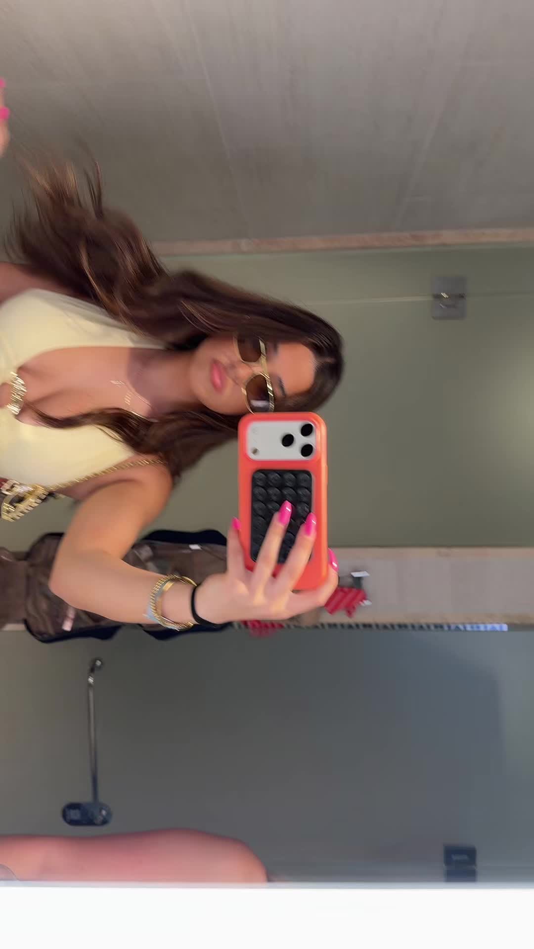 @MEGAN🗽