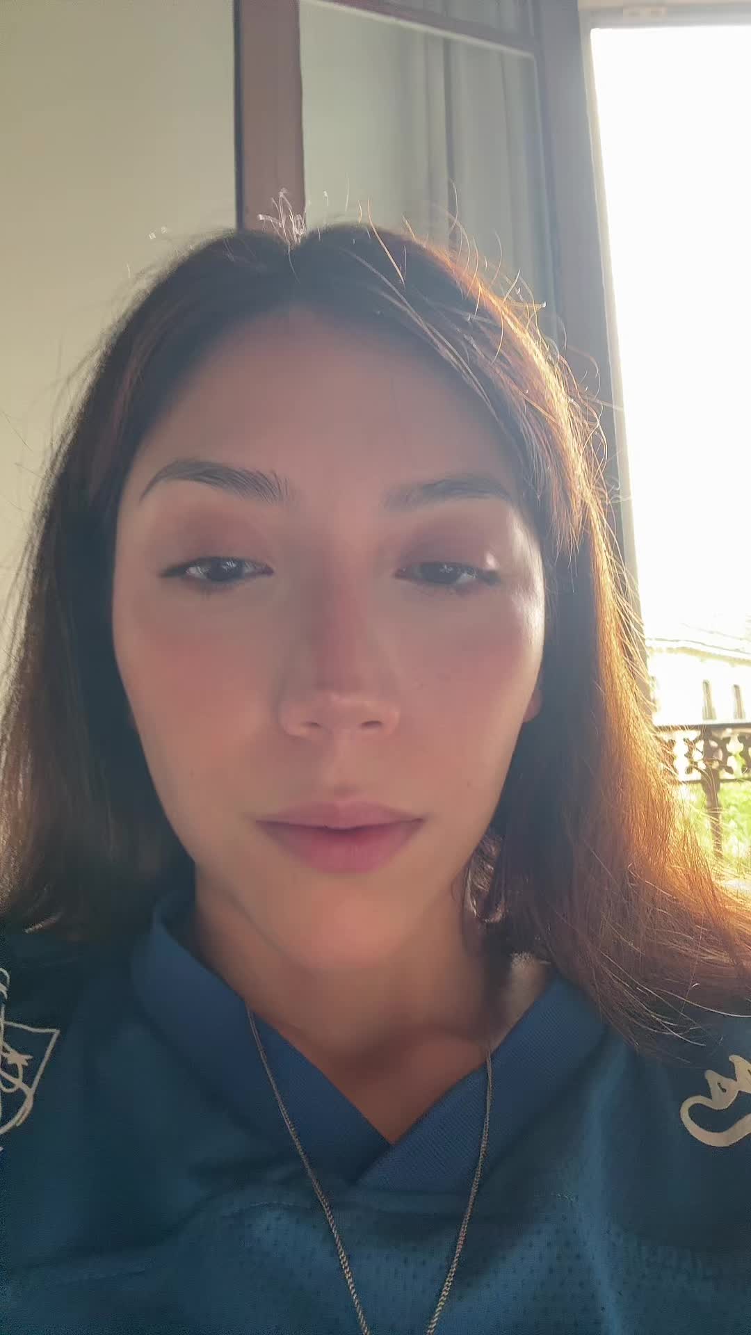 @Carolit99