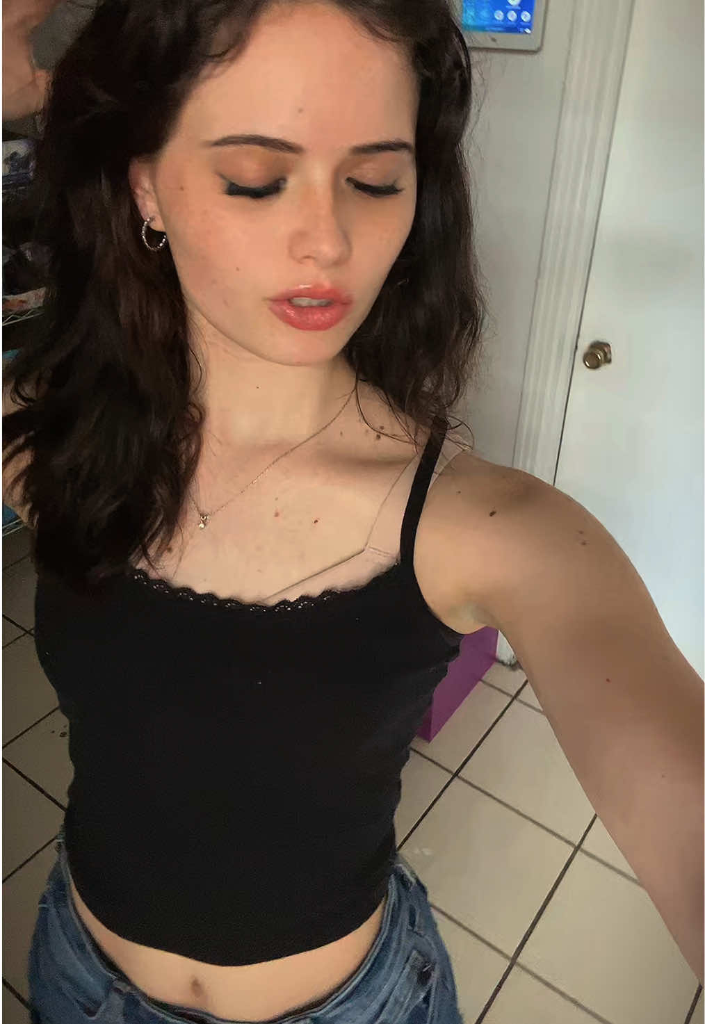 @Emily☮️