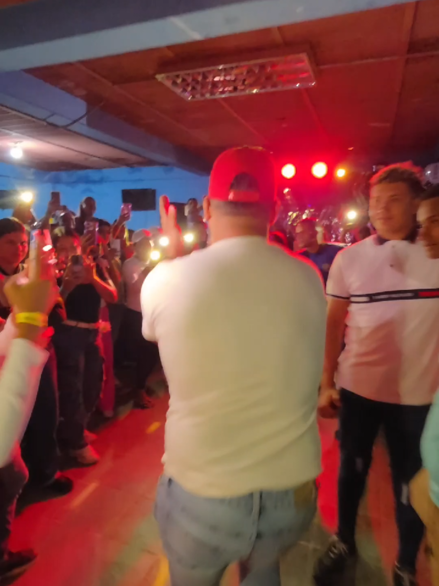 @DJANDERSON BRICE&Ntilde;O