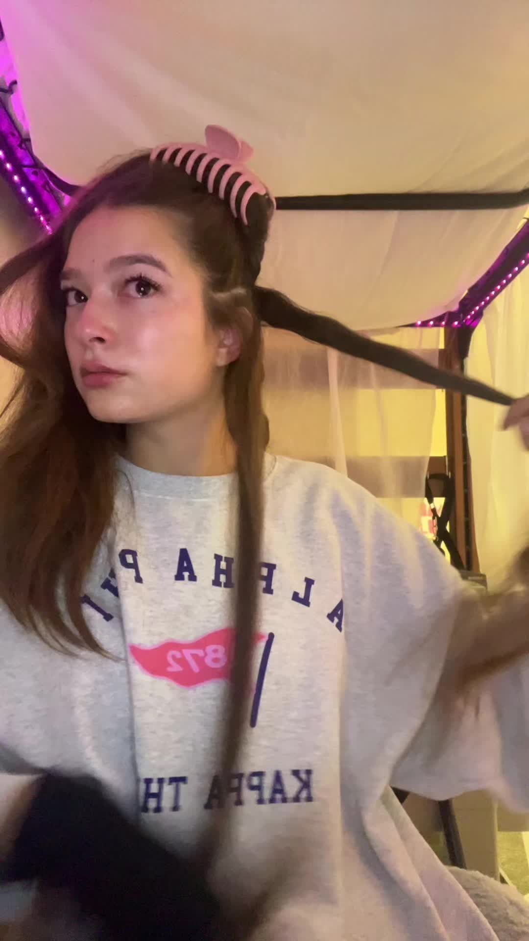 @olivia 🤭