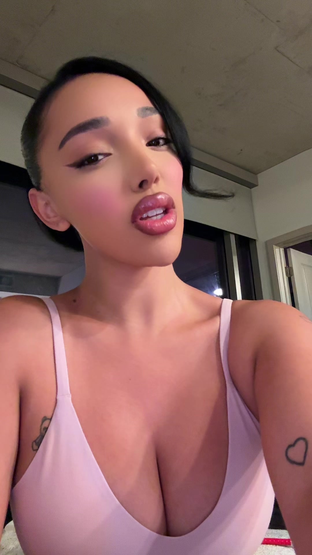 @Kiara Marie