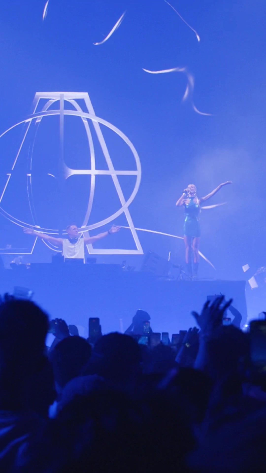 @Armin van Buuren