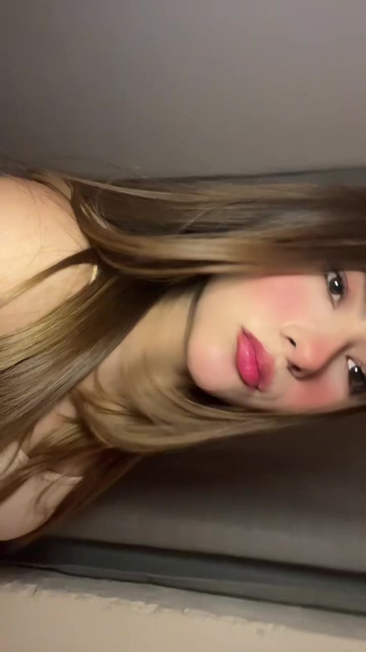 @aislinnmore
