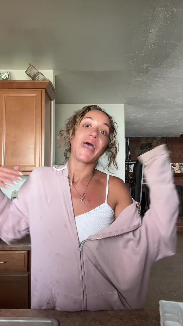 @Lavenderhazzeyy