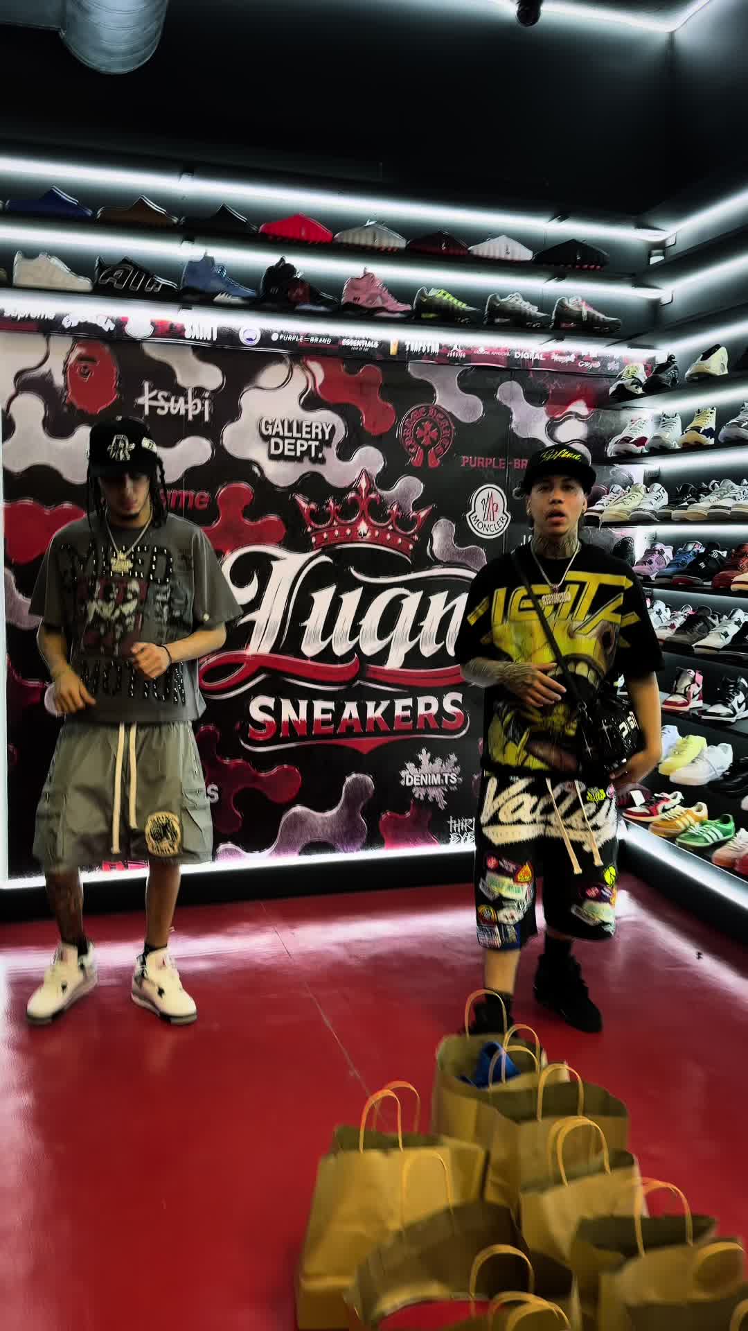 @LUAN SNEAKERS