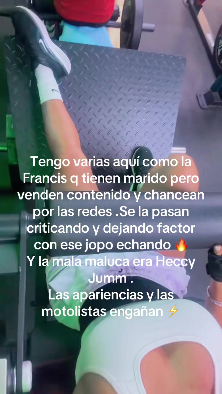 @Vecky25