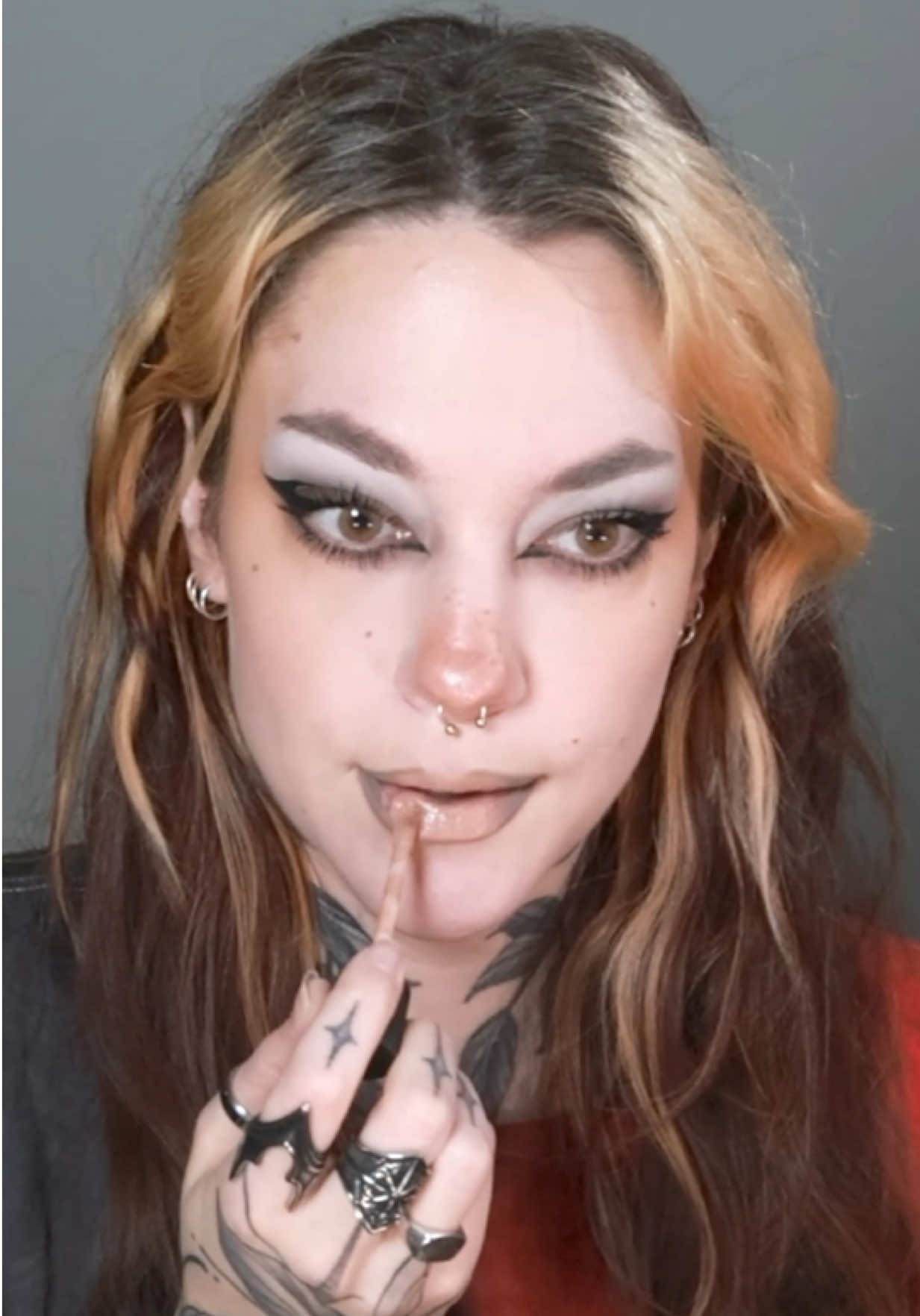 @CourtneyQuarantine