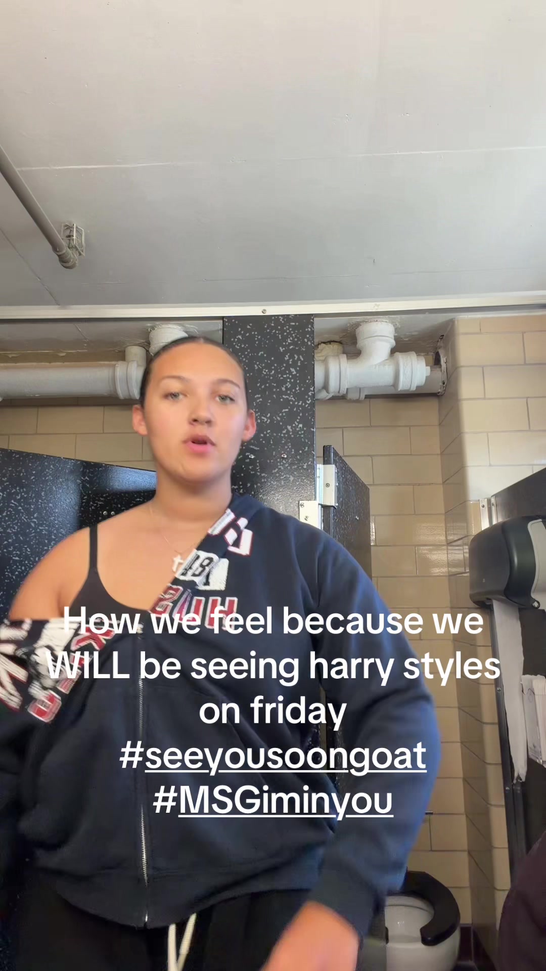 @Bell 🐚🌊🥥