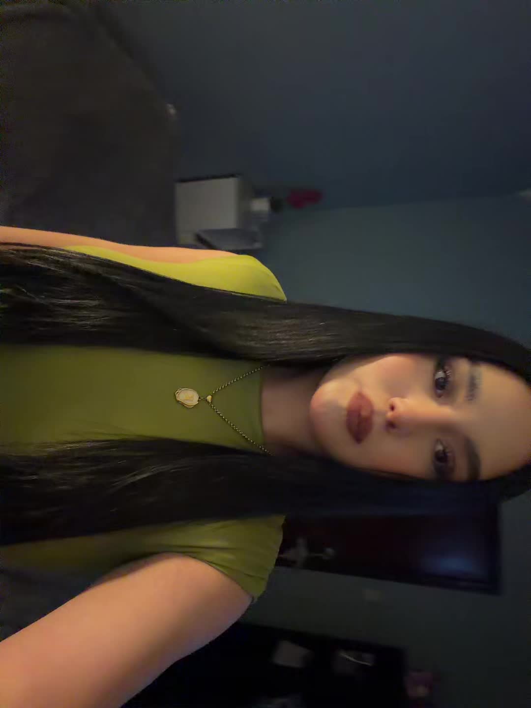 @Olivares