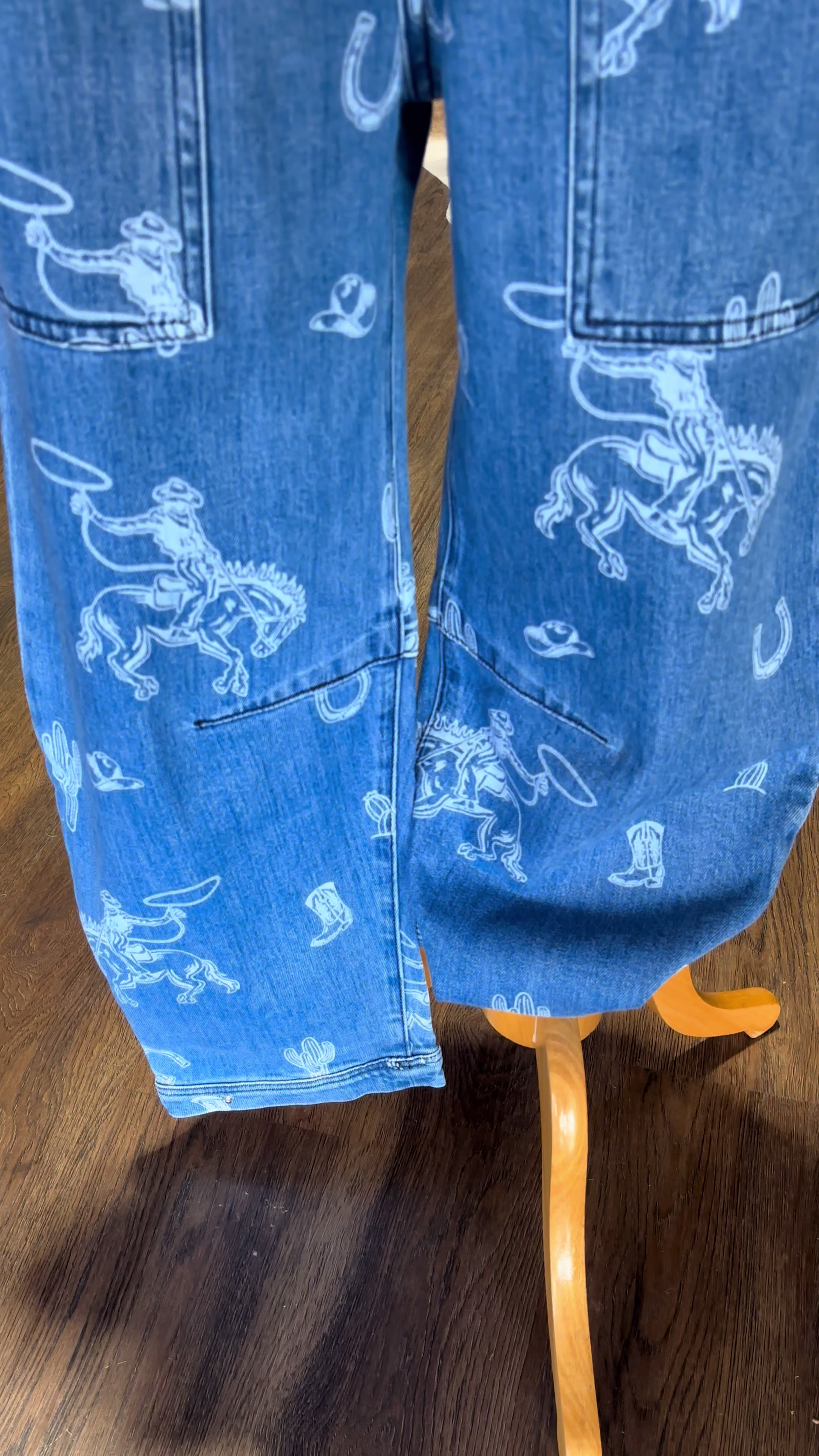 @GATORS WESTERN WEAR