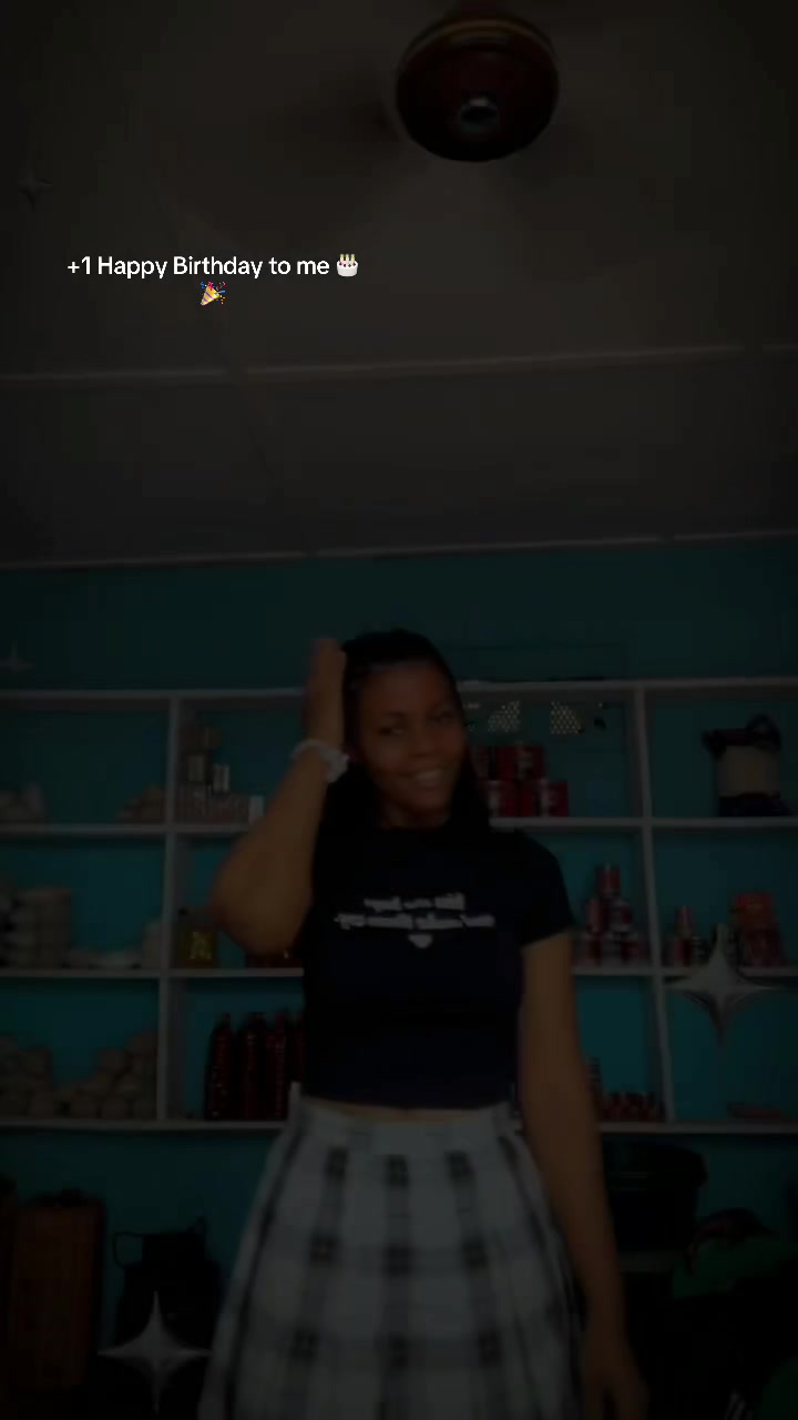 @prettybrownie32