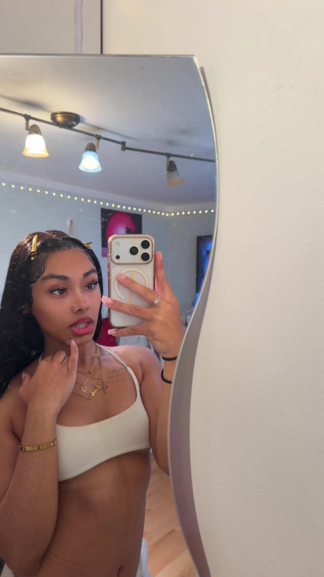 @🧞&zwj;♀️..
