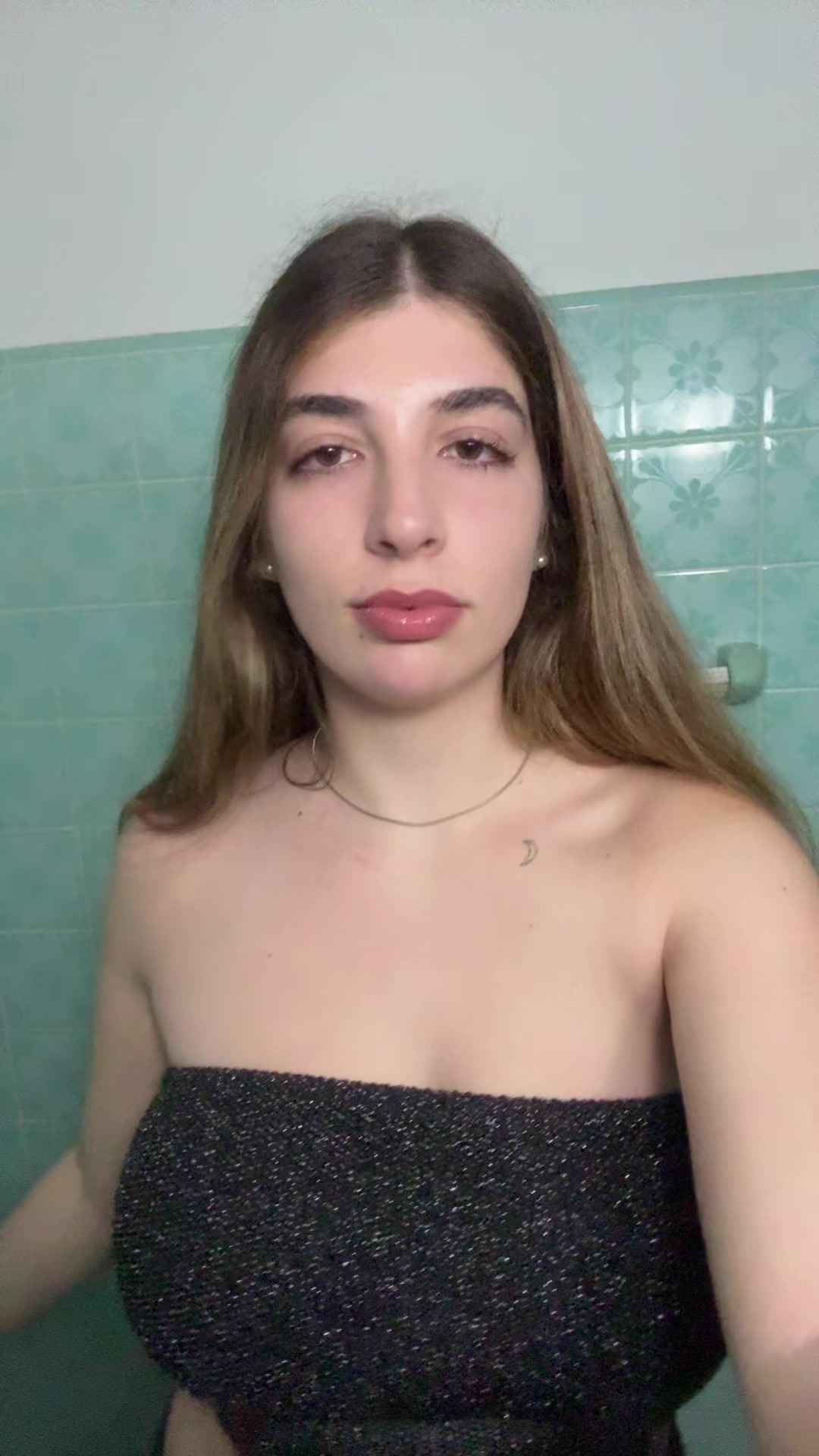 @Lucero