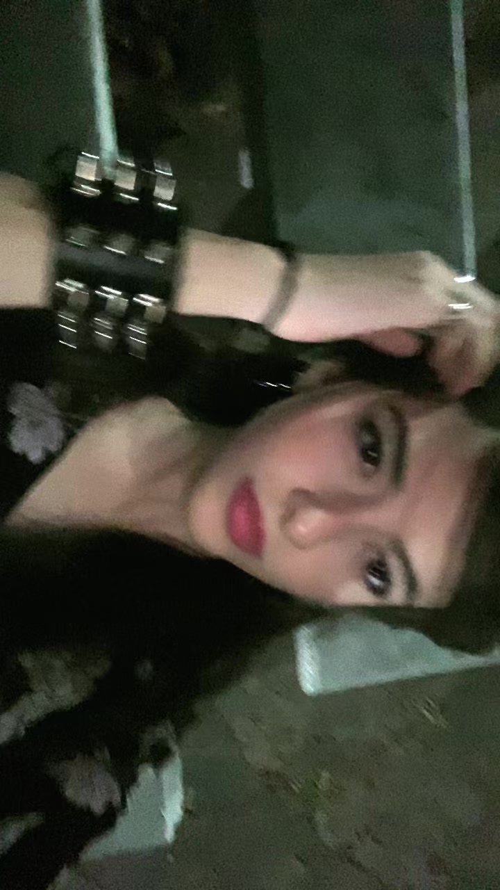 @~Vicky~🚭