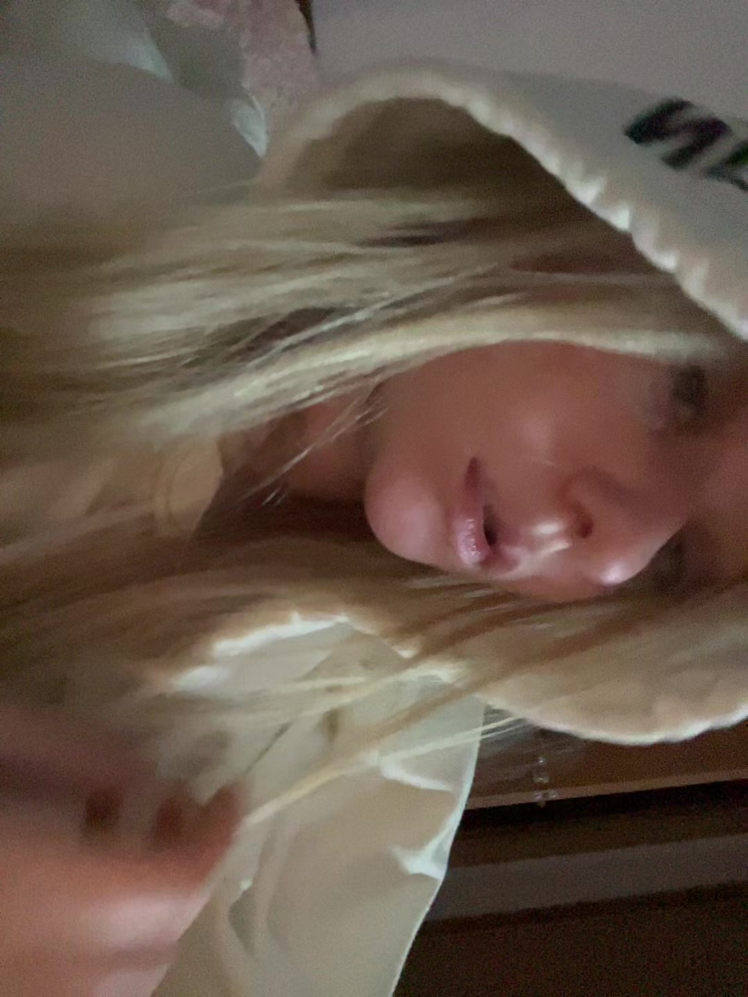 @ek41v
