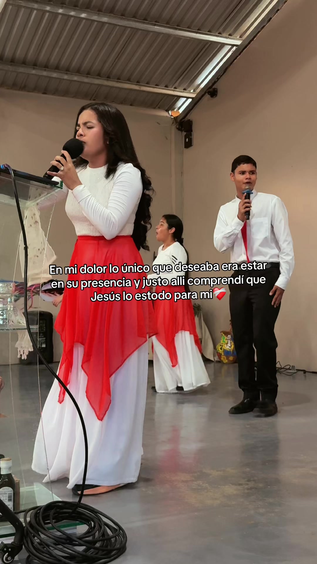 @SARY PÉREZ🎤✝️