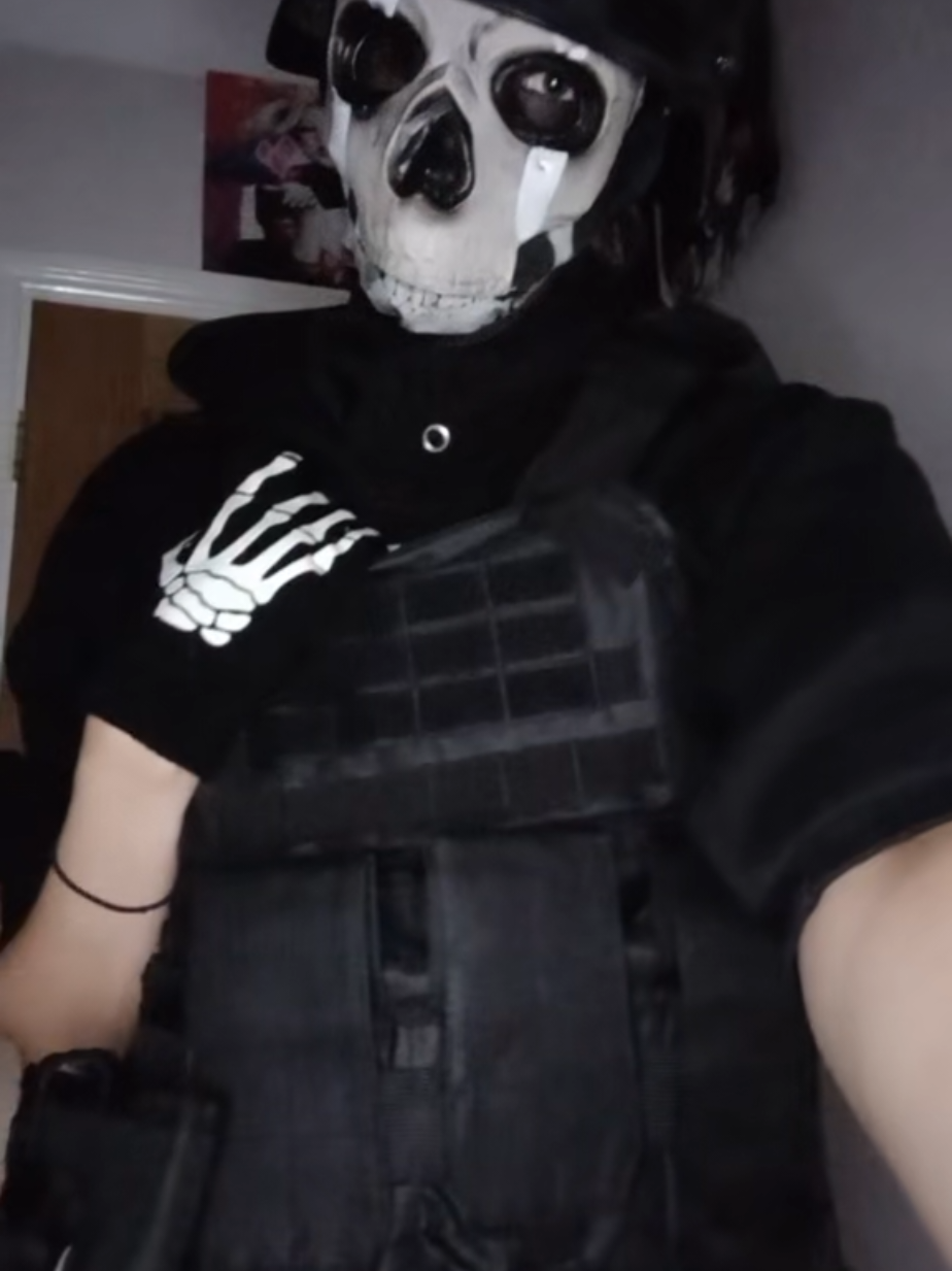 @Raven Cosplay