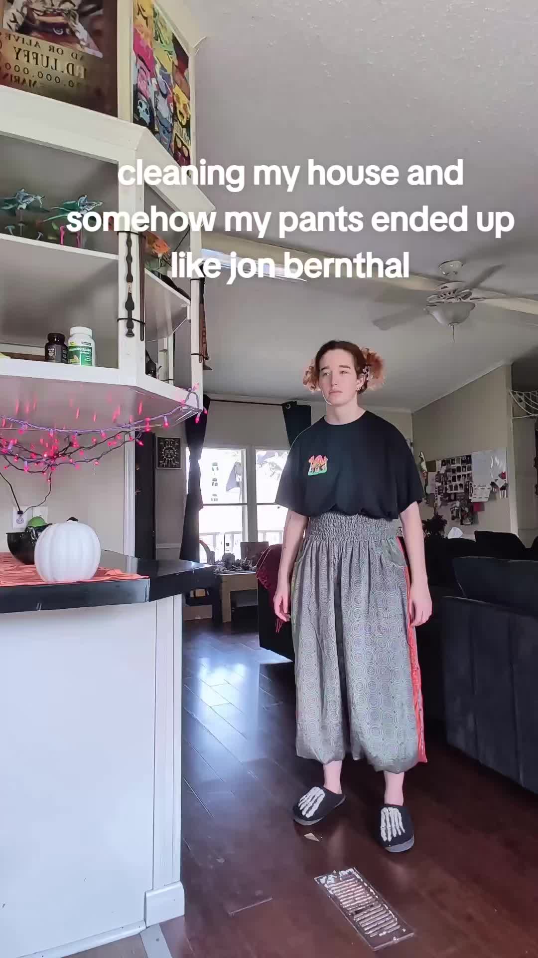 @🪦𝕷𝖊𝖊🪦