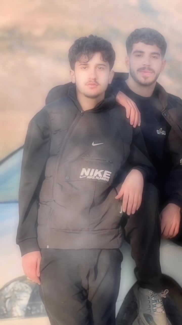 @﮼دیکە