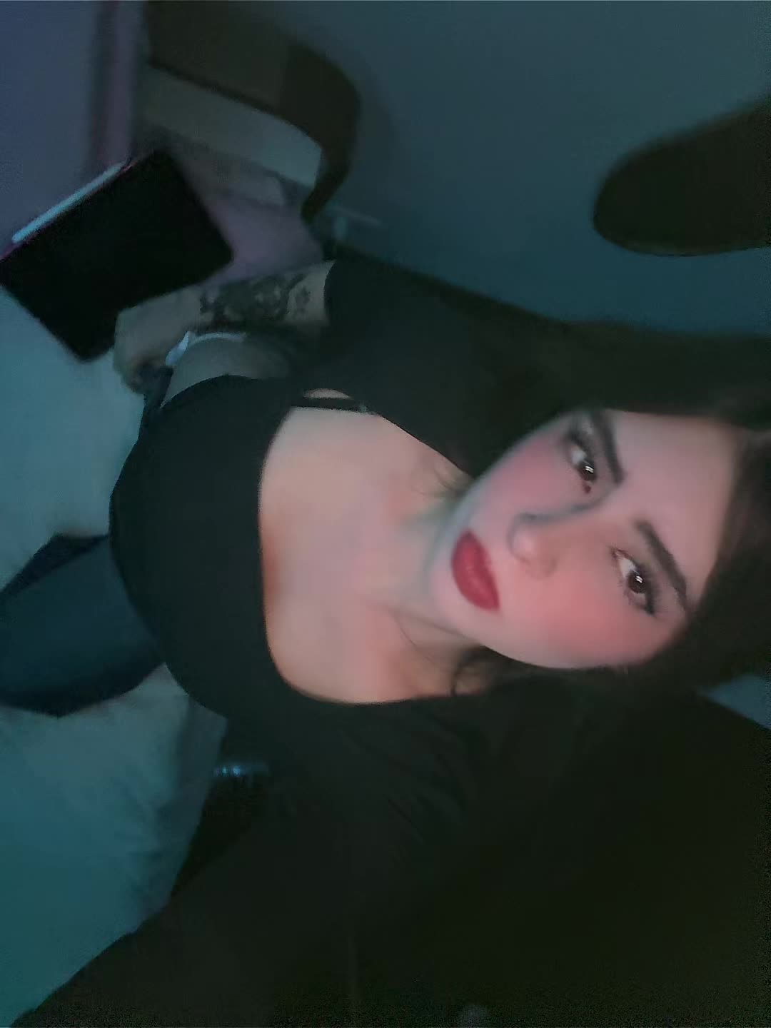 @๐๐๐ผโ
๐๐๐๐