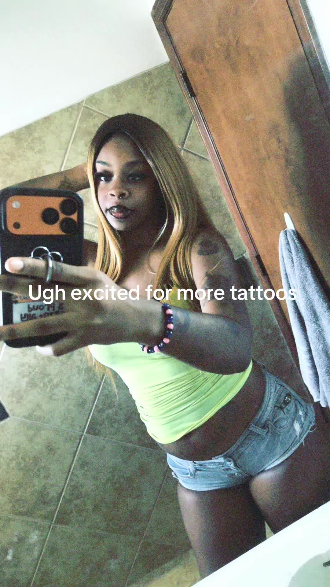 @urmomsbushy