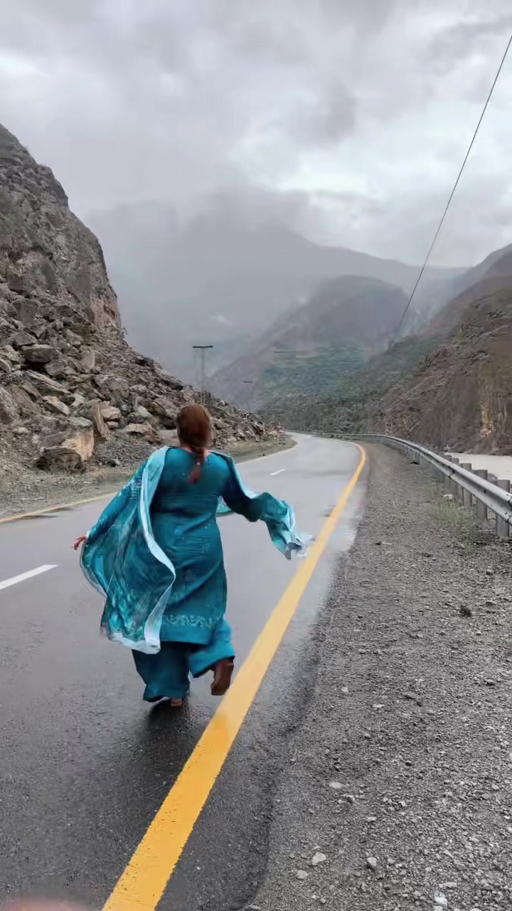 @Laibaqureshi🌸