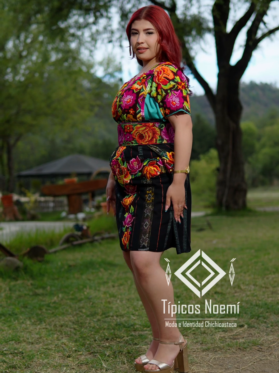 @Típicos Noemí