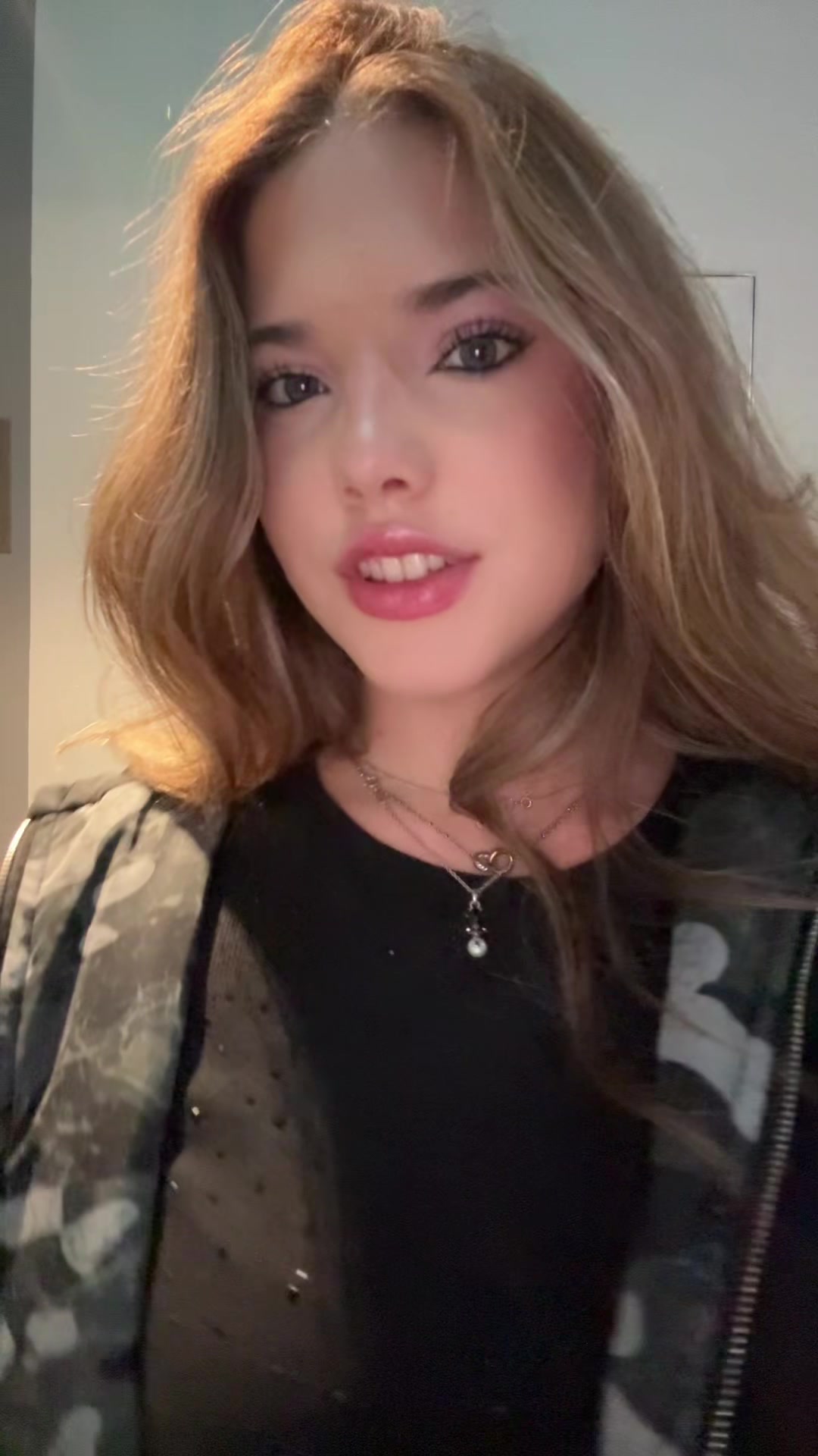 @zhelninamaaaaa