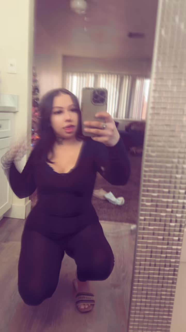 @Desiree 🦋