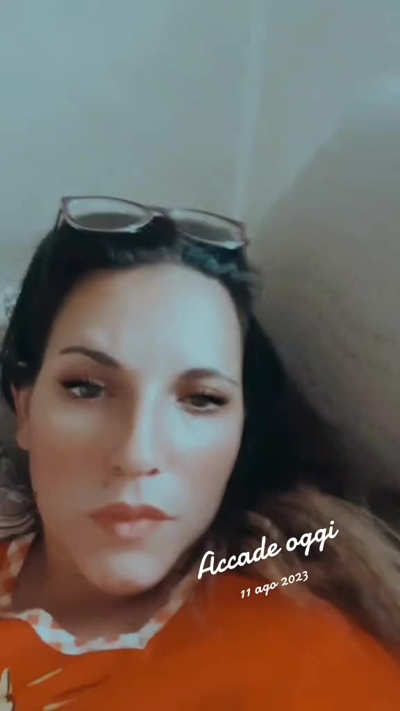 @Tania