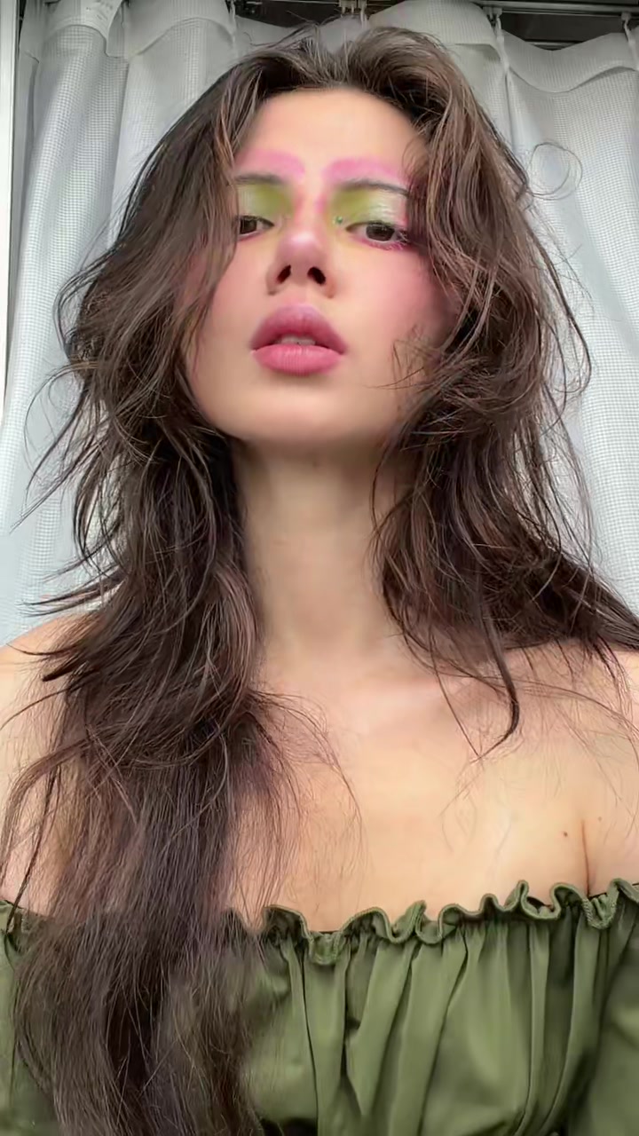 @Fox_be_