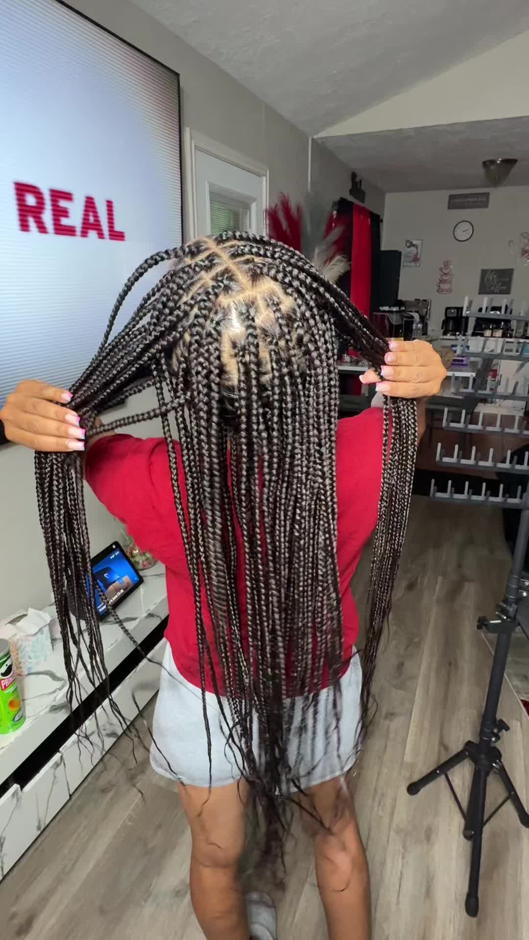 @Houston’s Braider/Lash Tech