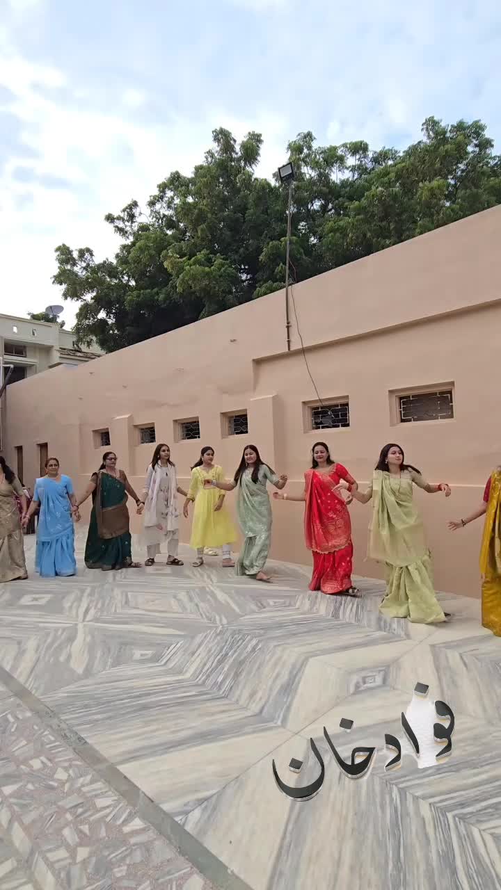 @بیگانه