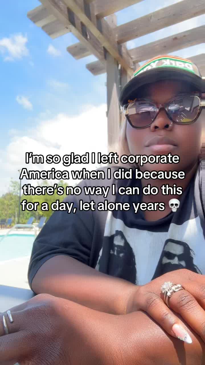 @The Controversial Blonde