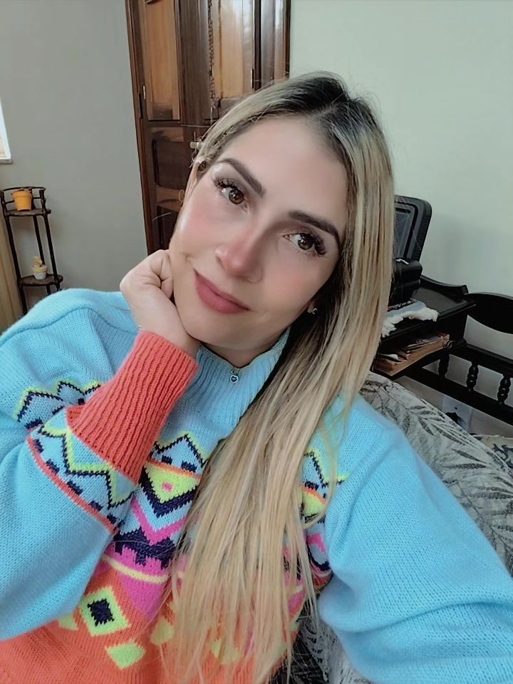 @Thais Fernanda
