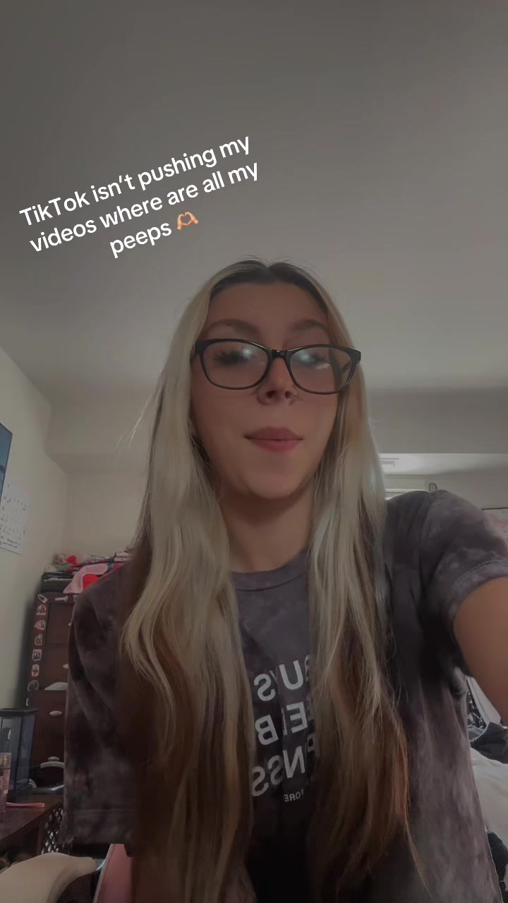 @Kikidoyouluvme😈