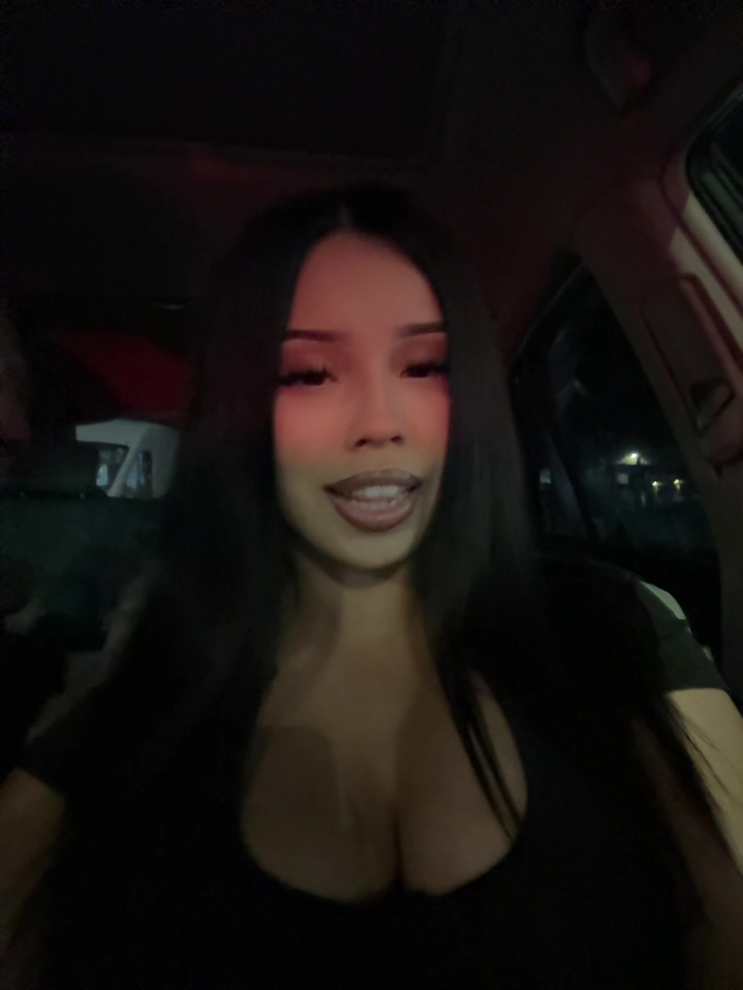 @𝑫𝑬𝑺𝑰