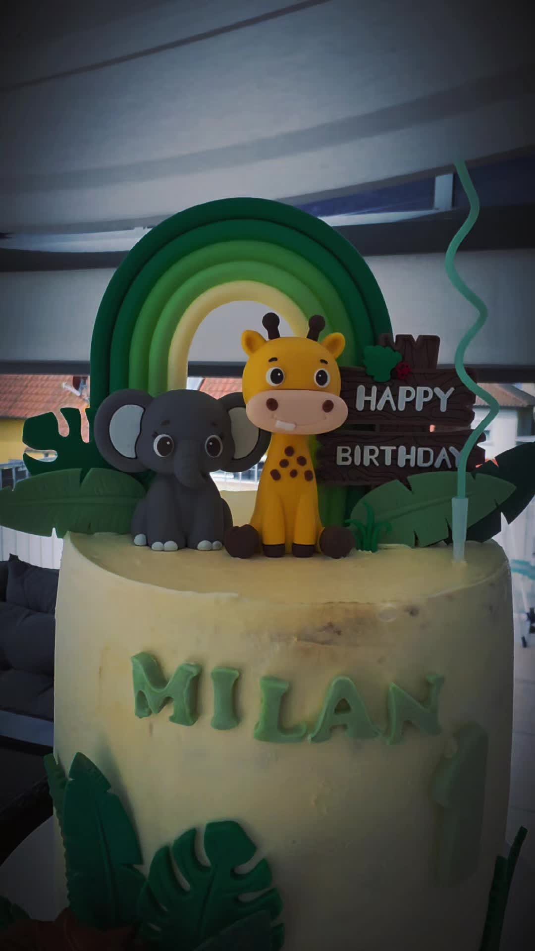 @🎂Mirela🦂