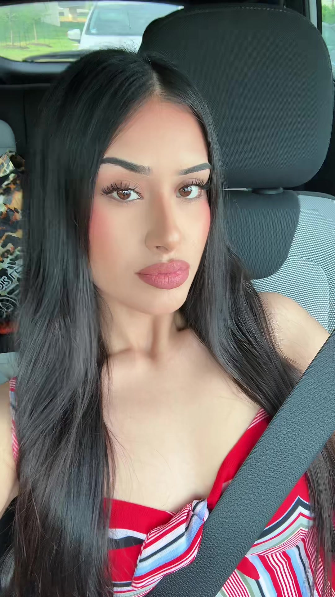 @jadedeec