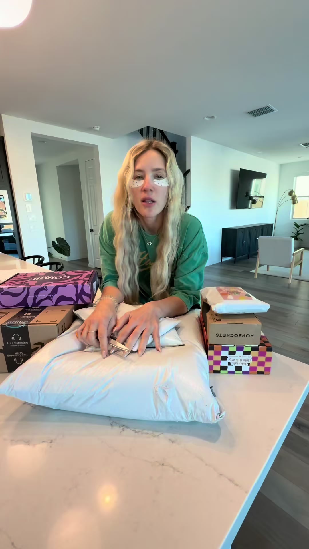@followkristenfriend