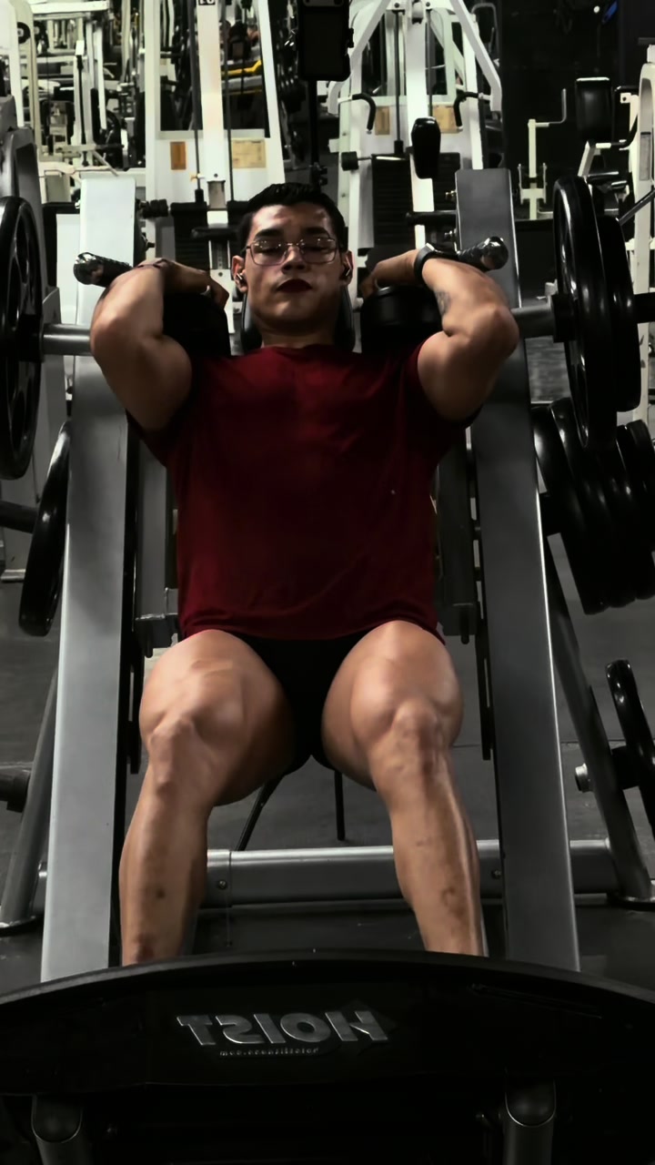 @Aarohn Guti&eacute;rrez