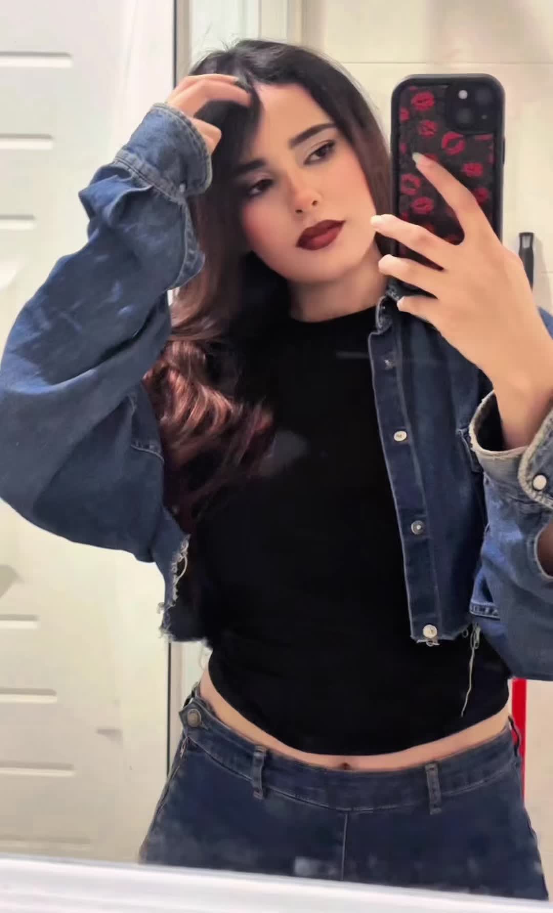 @Oumaima7k
